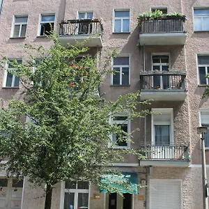 hotel-novalis.find-berlin-hotels.com/